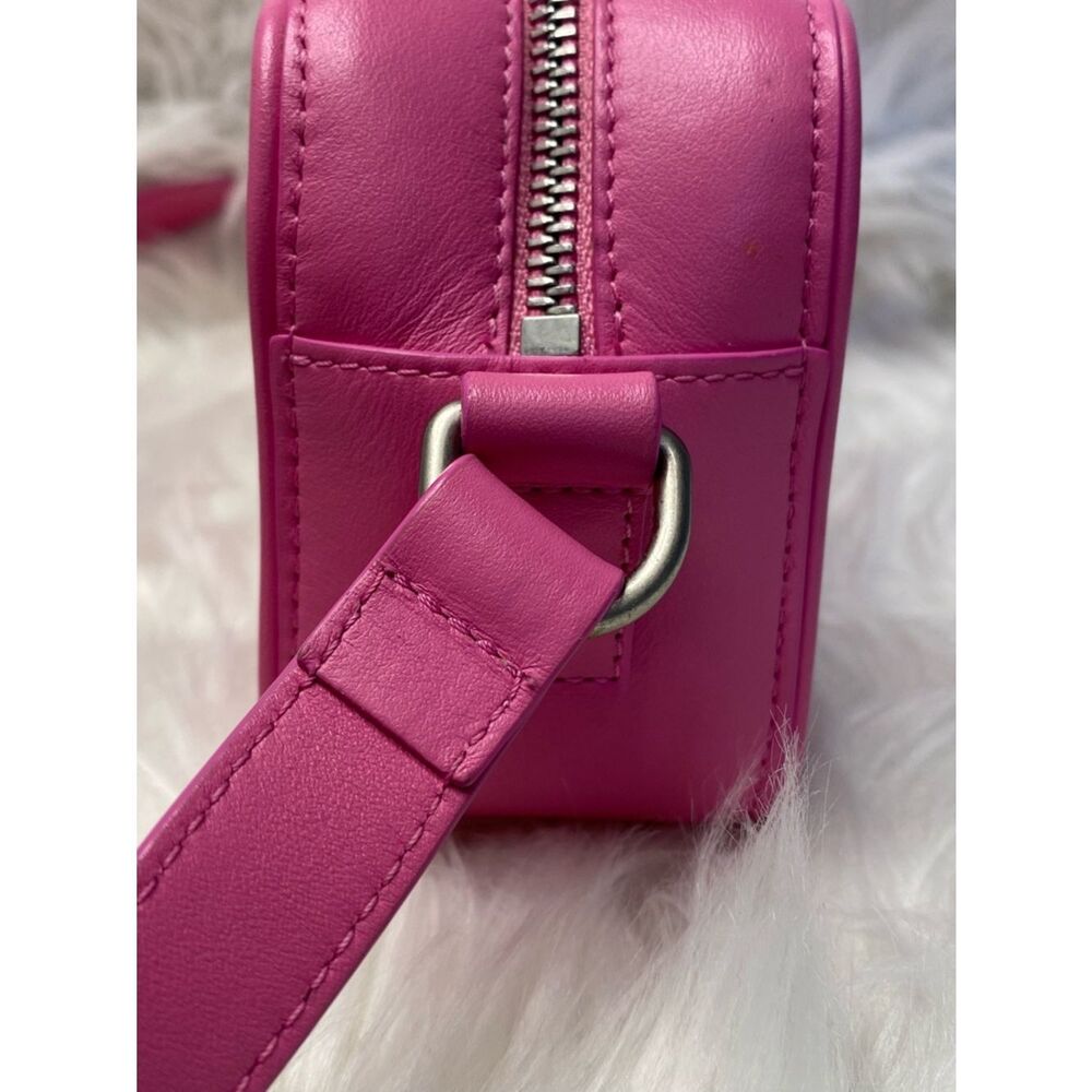 Jacquemus La Baneto Leather Crossbody Camera Bag - Picture 7 of 17